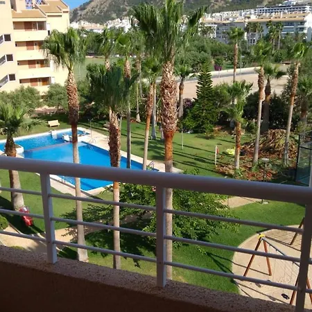 Comfortabel Hoekappartement Vlakbij Het * El Albir